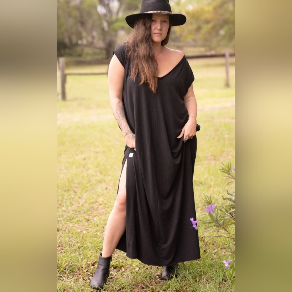 Sinew Moon Pinch of Grace Kaftan